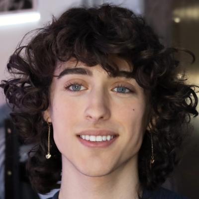 what is tocqueville's main thesis in democracy in america Zane Zupan