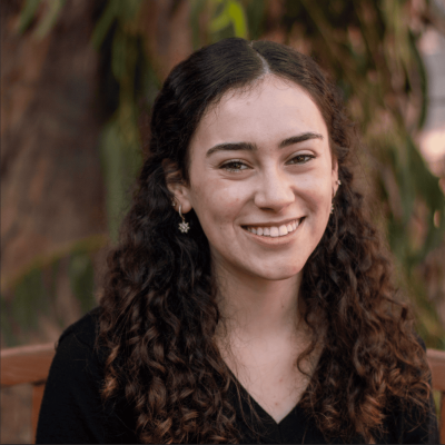 Mata-Williams, Angela